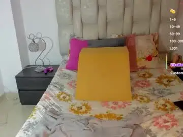 Nia_brown_  live sex cam