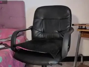 Sexy_natasha5  live sex cam