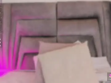 Sophiee_smith  live sex cam