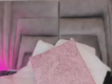 Sophiee_smith  live sex cam