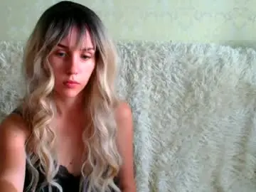 Thecherrie  live sex cam