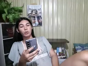 Yoursubmissive_larah  live sex cam