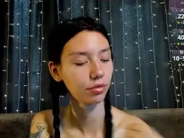 Amelia_skyy  live sex cam
