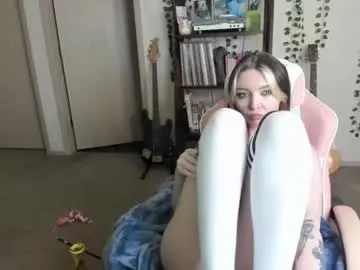 Cinnaslut  live sex cam