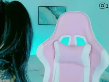 Cuteezoe  live sex cam