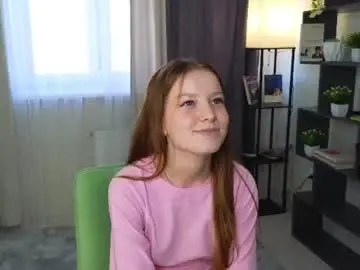 Cuttyfrutty  live sex cam