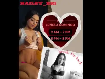 Hailey_bri  live sex cam