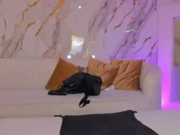 Lexiewayne  live sex cam