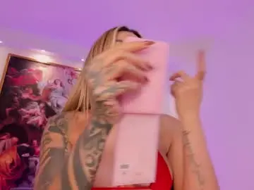 Lexiewayne  live sex cam