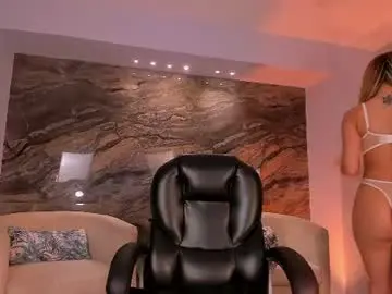 Lexiewayne  live sex cam