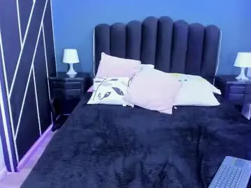 Marcy_dark  live sex cam