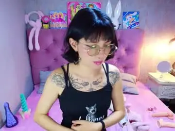 Mooncharlotte  live sex cam