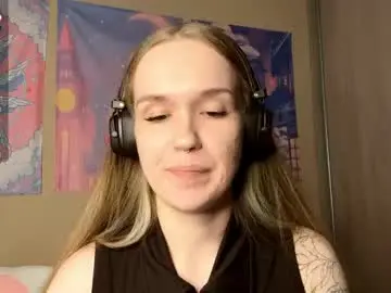 Sharitaklemme  live sex cam
