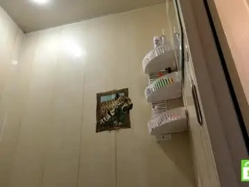 Sharitaklemme  live sex cam