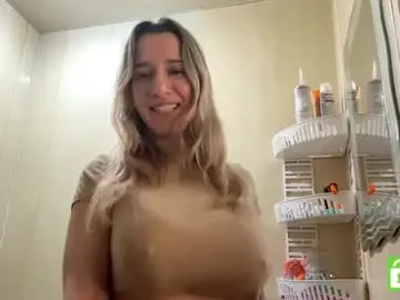 Sharitaklemme  live sex cam