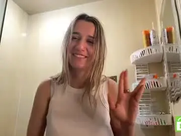 Sharitaklemme  live sex cam
