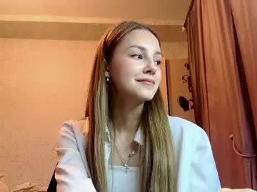 Veronikamaresh  live sex cam