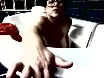 Xxfunsizebratxx  live sex cam
