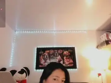 Andrea_bonnie  live sex cam