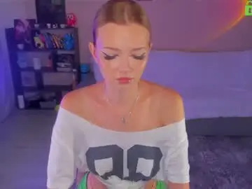 Dindin_  live sex cam
