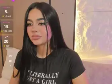 Elara_bloom_  live sex cam