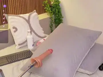 Emily_greco  live sex cam