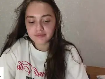 Evi_woow  live sex cam