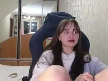 Evi_woow  live sex cam