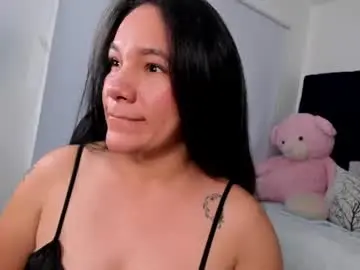 Juliabonnie  live sex cam
