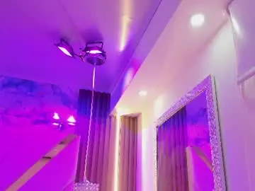Juliabonnie  live sex cam