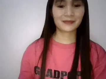 Lyna789  live sex cam