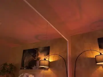 Maddiebryggs  live sex cam