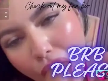 Miaafarrel  live sex cam