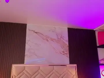 Miaafarrel  live sex cam