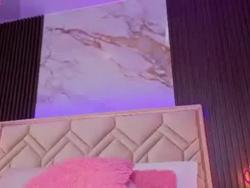 Miaafarrel  live sex cam
