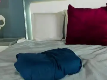 Miakay1  live sex cam