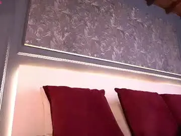 Miakay1  live sex cam