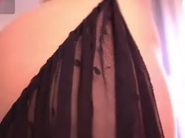 Miakay1  live sex cam