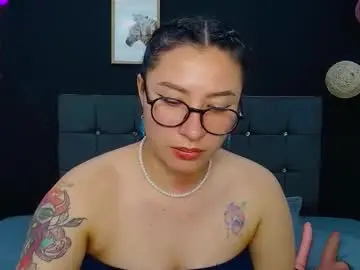 Nicolee_8  live sex cam