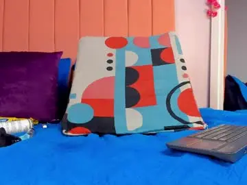 Rose_thompson19  live sex cam