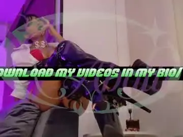 Selenaabatti  live sex cam