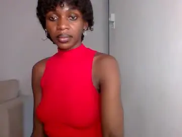 Sexypetite02  live sex cam