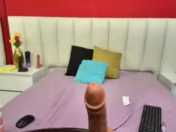 Tatiana_jaramillo  live sex cam