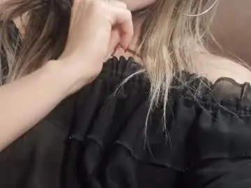 Valeria_teiku1  live sex cam