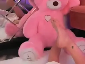 Alaska_lane  live sex cam