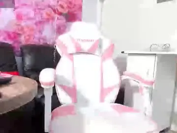 Ambersky2  live sex cam