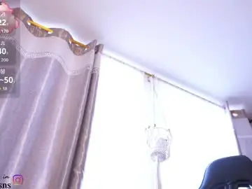 Aura_sensual  live sex cam
