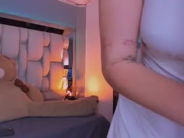 Cassiebonbon  live sex cam