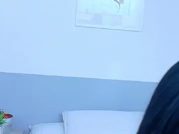 Cutepetitee  live sex cam