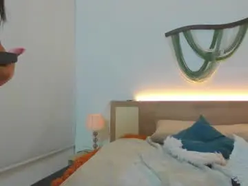 Emily_frostt  live sex cam